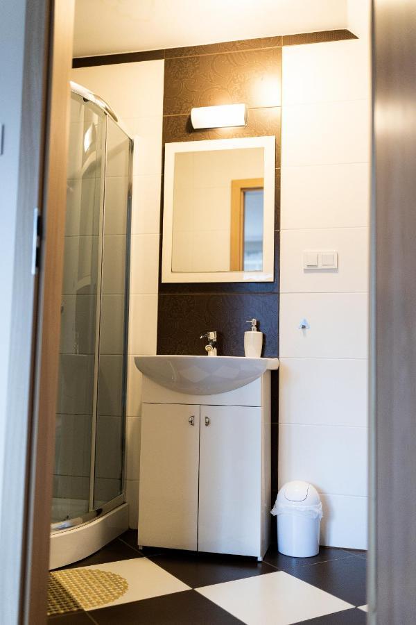 Rodzinny Apartament Folker Wegierska Gorka Exterior photo